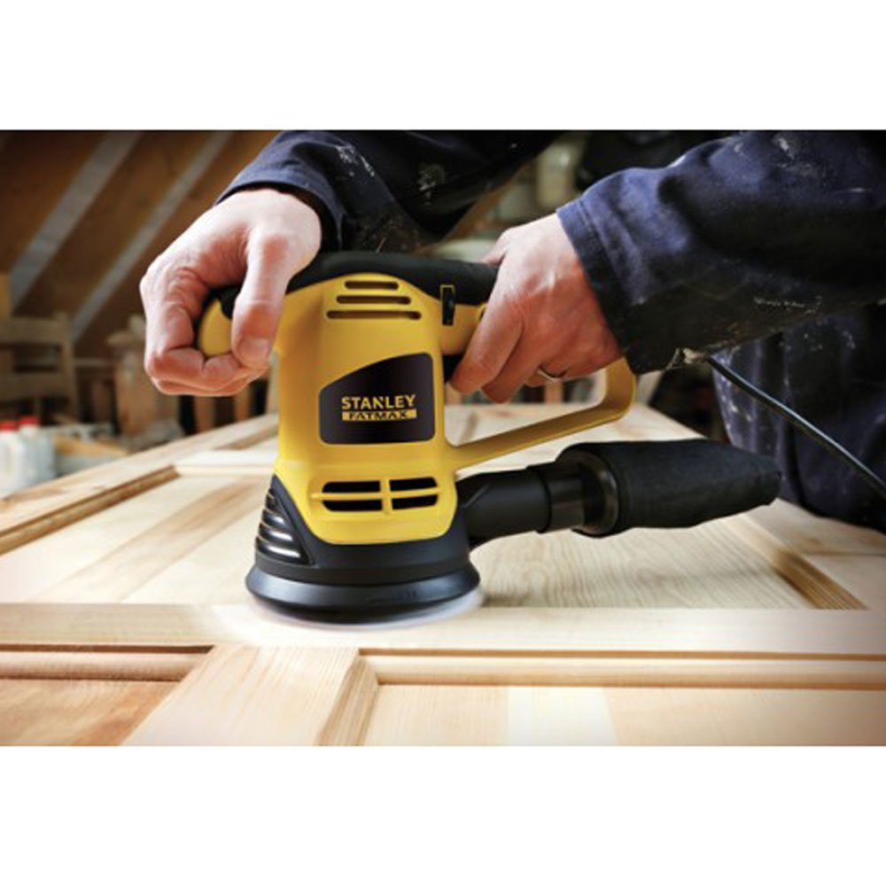 Stanley FATMAX Ponceuse Excentrique 480W 125Mm Vitesse Variable Poignée Avant Revêtement Grip Verrouillage de l'Interrupteur Avec 1 Mallette de Transport Gamme FATMAX Robuste et Ergonomique FME440K-QS