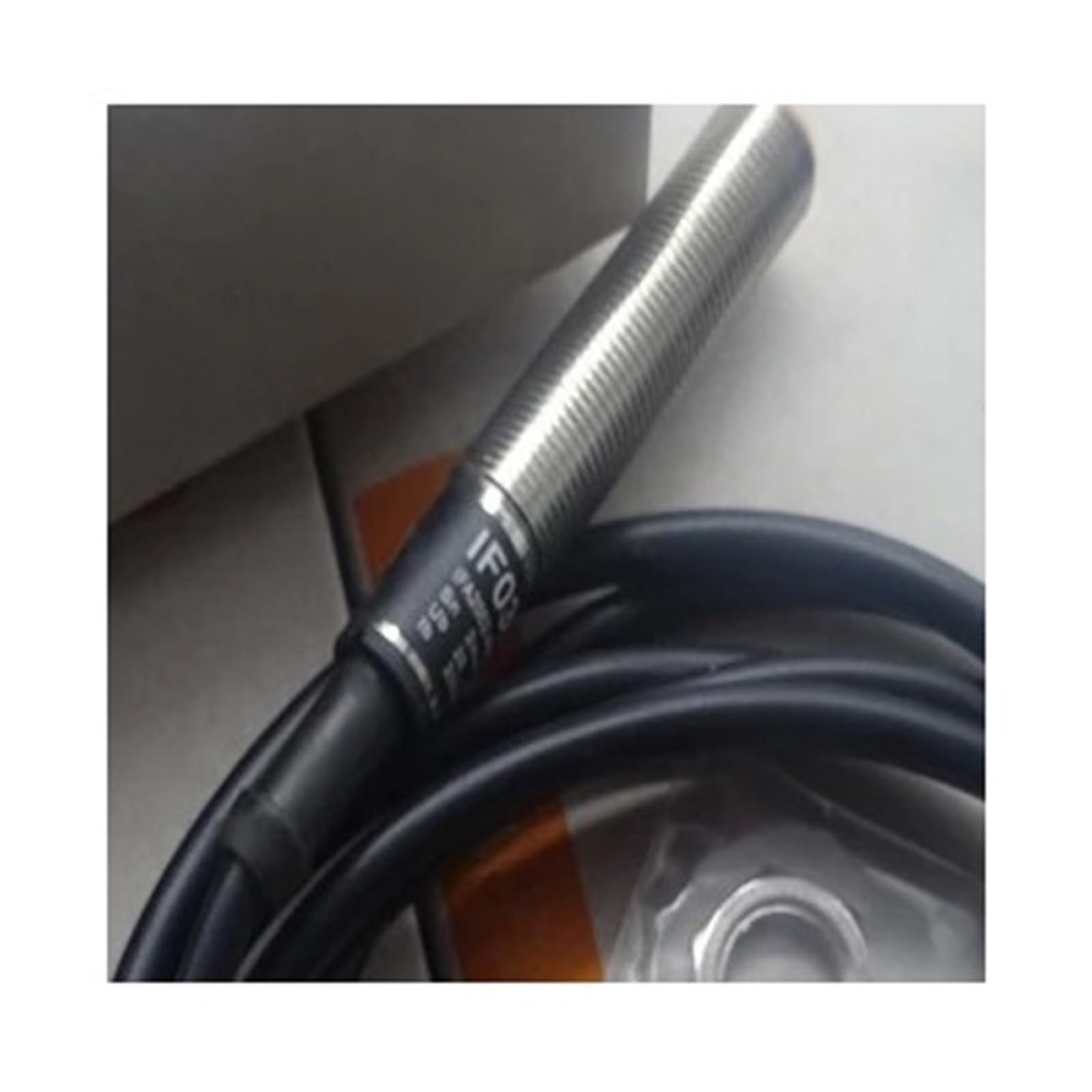 Détecteur de proximité IF0303 - Capteur inductif pour automatisme