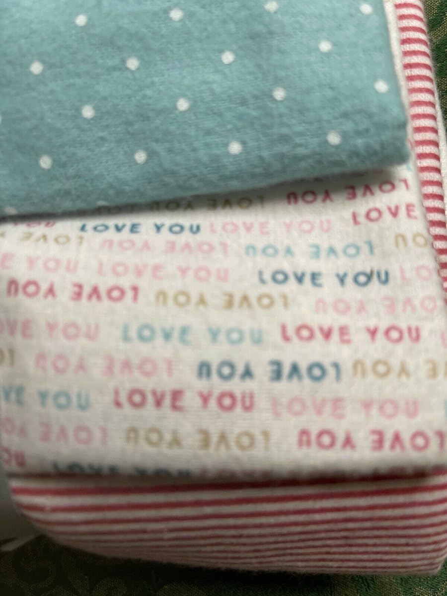 Carter's Soft 4-Piece Strawberry Cotton Receiving Blankets/Multi