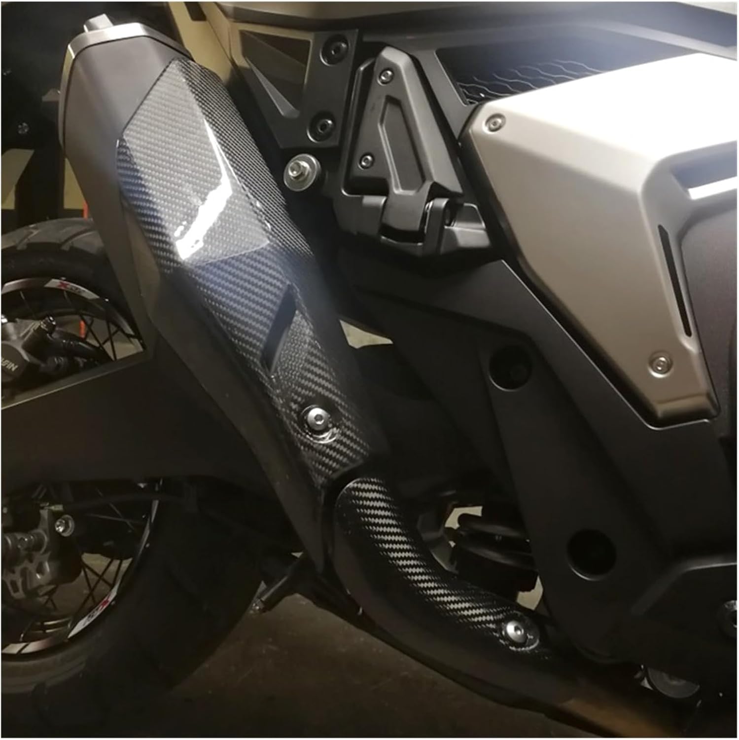 Fit For Honda X-ADV Adv750 Exhaust Middle Carbon fiber pattern Connection Pipe Heat Shield Cover Guard