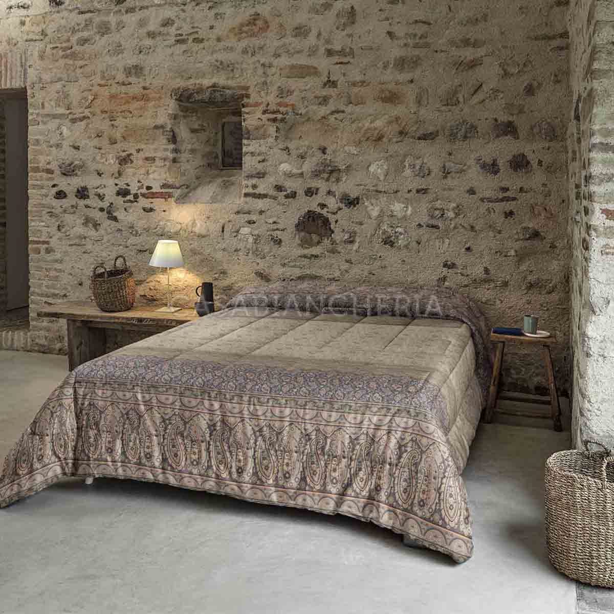 Trapunta MATRIMONIALE Bassetti GRANFOULARD in raso di puro cotone COMO variante G1