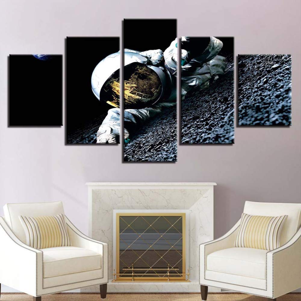 Décoration de maison moderne avec toile murale planète et astronaute