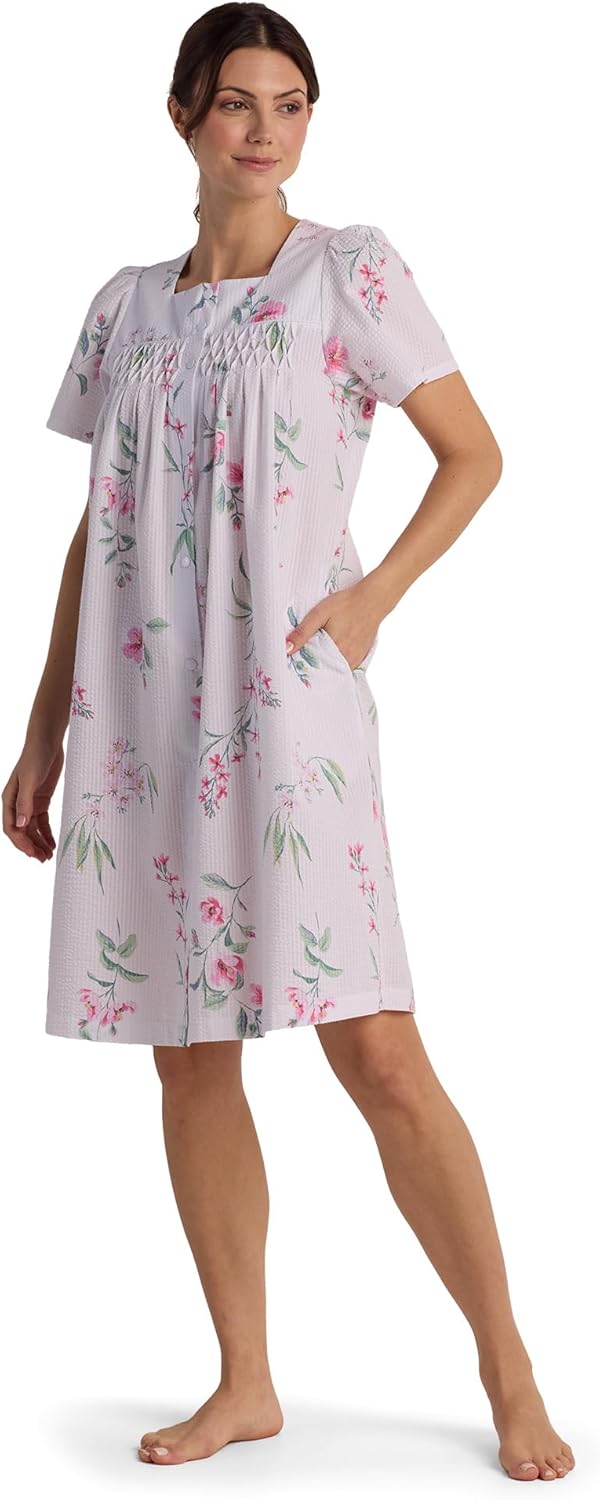 Miss Elaine Seersucker Long Robe, Floral with Zip-Up Front, Zipper and Pockets, Sleepwear and Loungewear