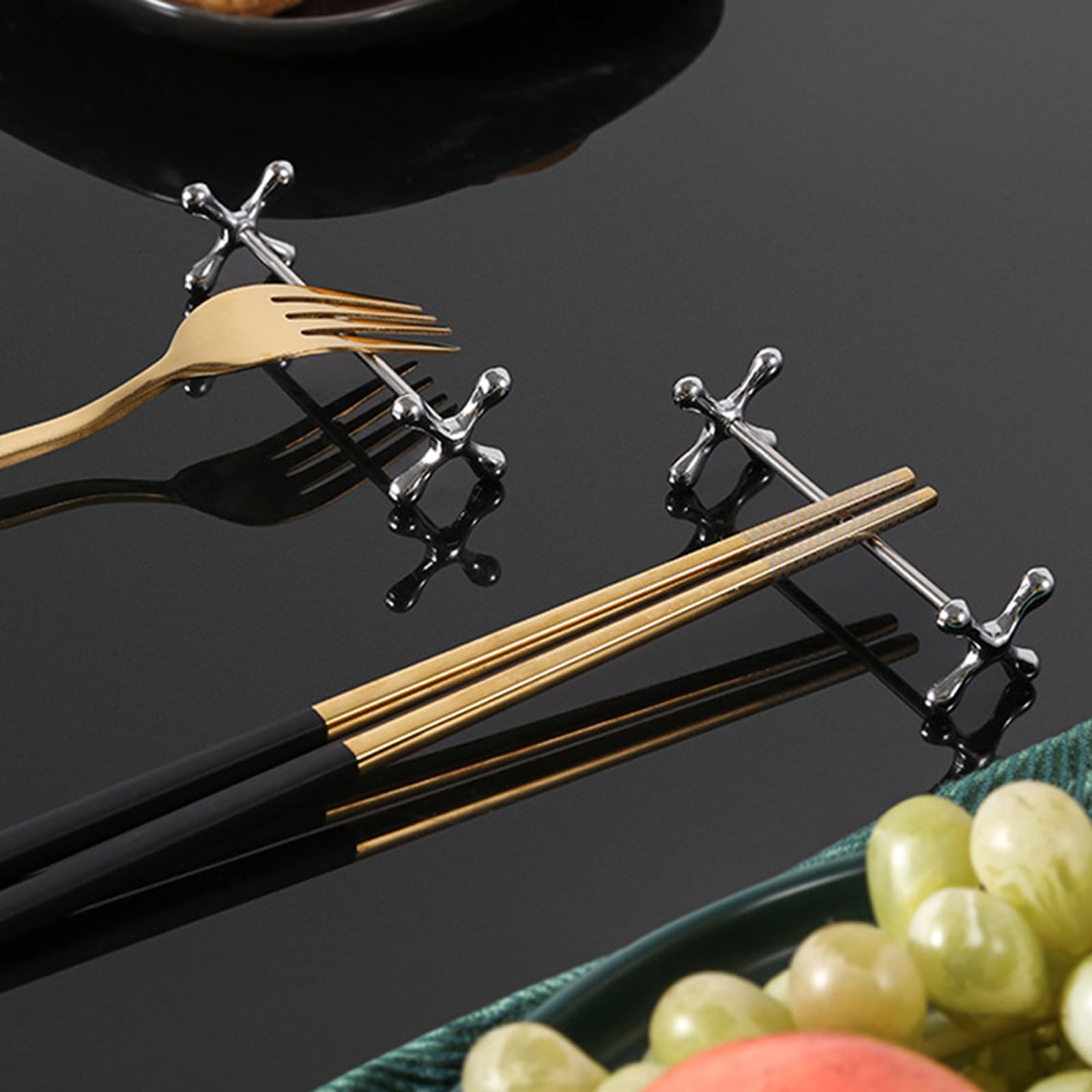 Repose-Baguettes, Support pour Baguettes de Restaurant en Acier Inoxydable, réutilisable, avec Couteau de Table et Support pour Couverts Chinois.