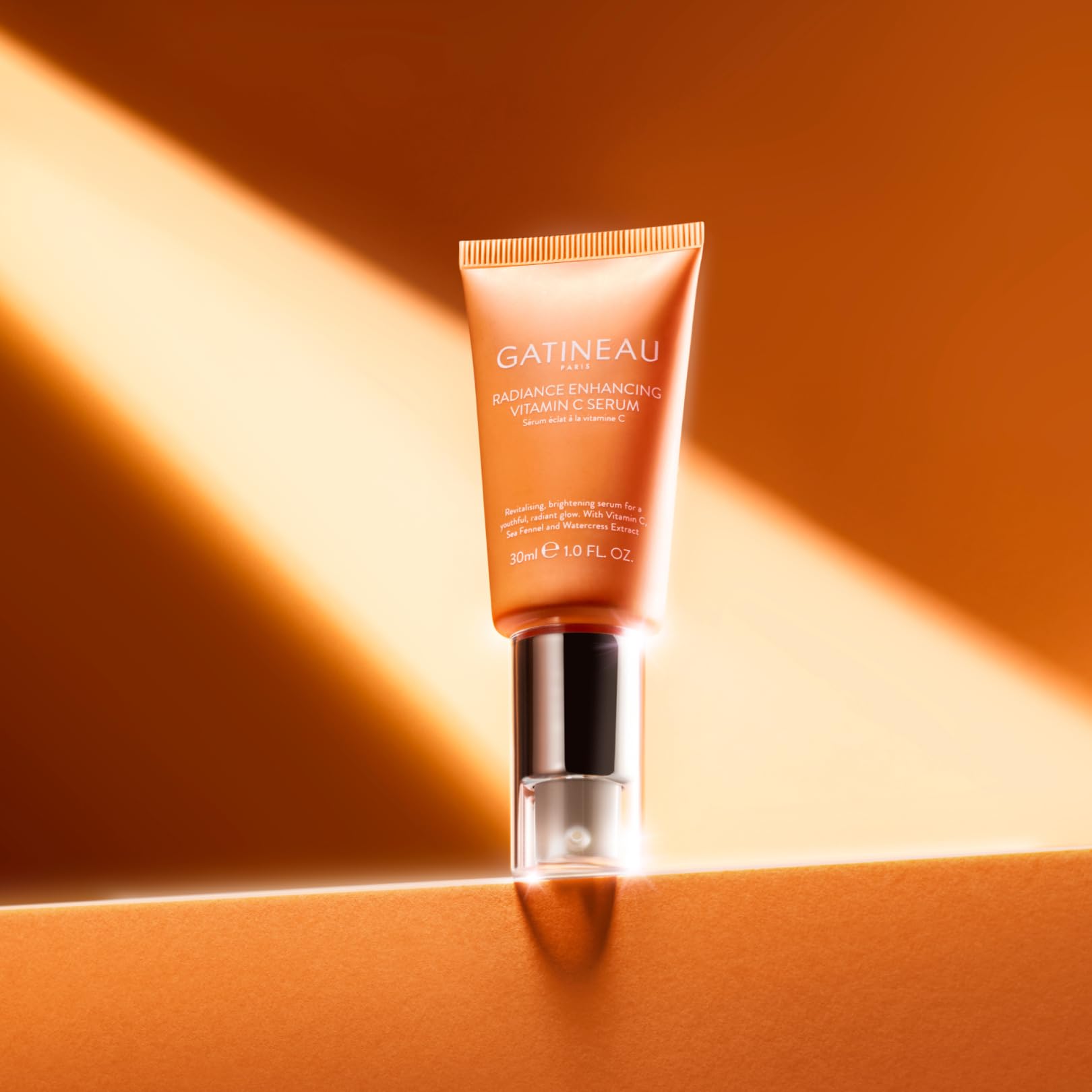 GATINEAU Radiance Enhancing Vitamin C Serum, 30ml, Vitamin C & Niacinamide, Brightens Dull & Uneven Skin Tone - Image 3