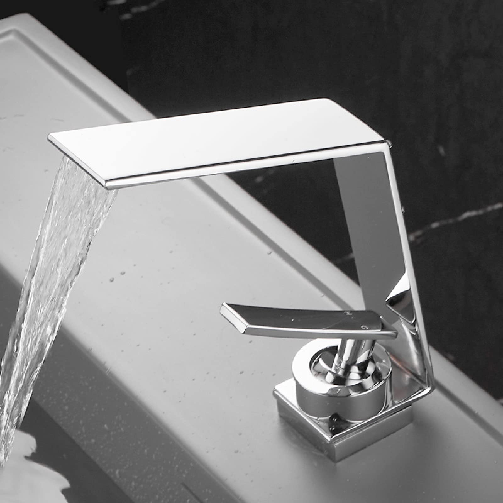Robinets cascade pour lavabo de salle de bain, robinets de lavabo mitigeur chaud et froid à levier unique, robinet de lavabo de salle de bain monotrou à poignée unique, blanc Interesting life
