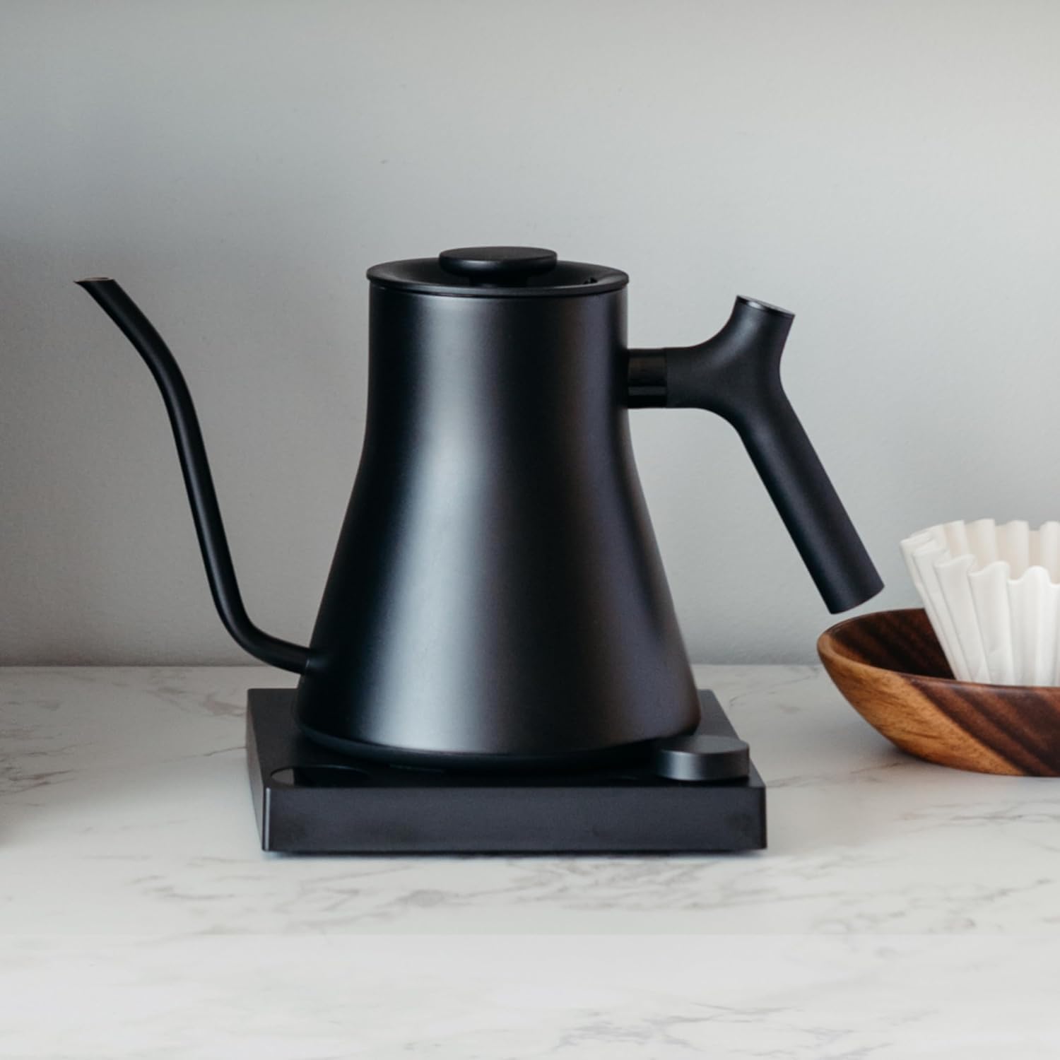 Bollitore elettrico a collo di cigno Fellow Stagg EKG Pro - Caffè pour over e tè, Riscaldamento rapido, Regolazione precisa della temperatura, EU nero opaco