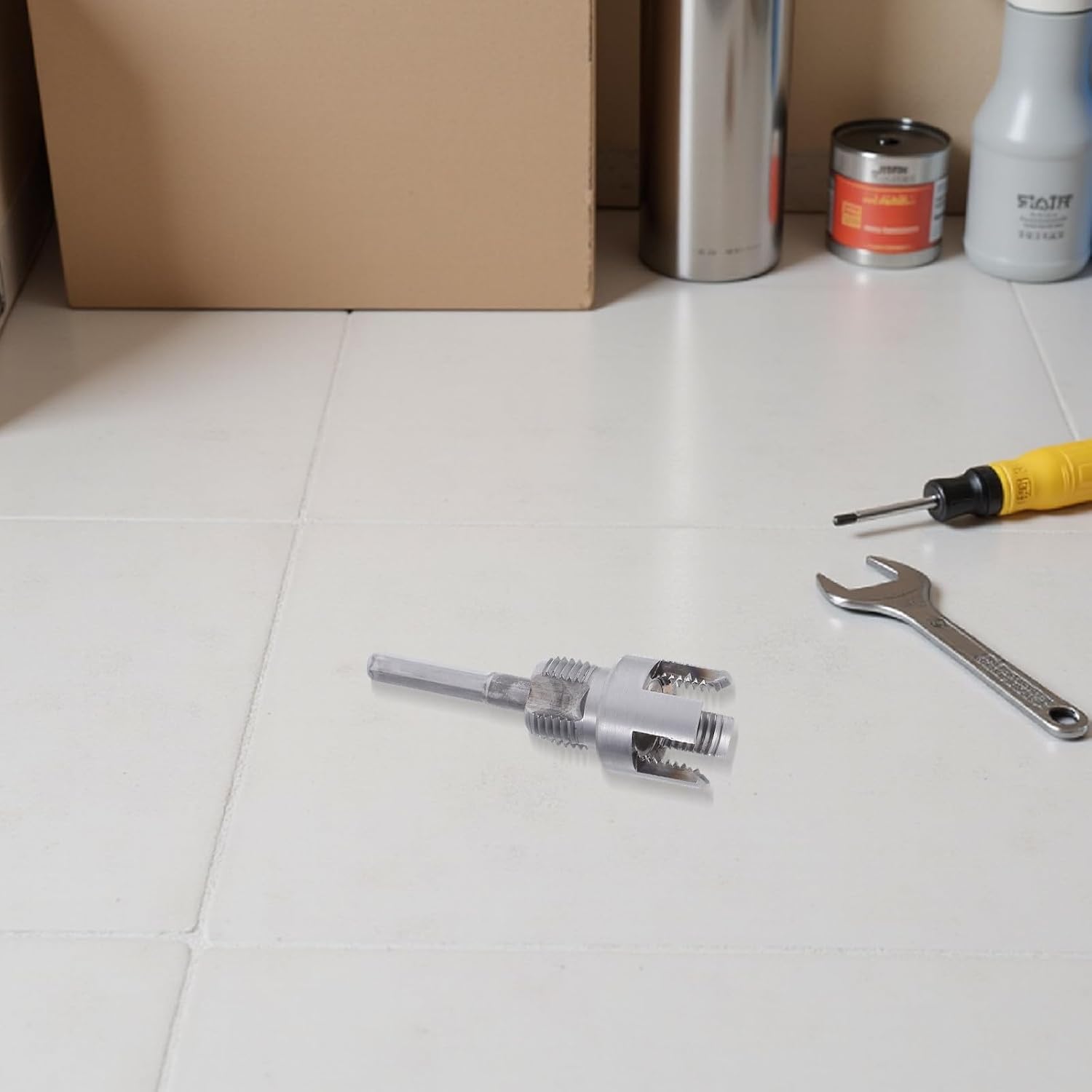 Pipe Threading Drill Bit for Plastic and Metal Pipes, Electric Drill Driven | Carbon Steel, Silver Finish, Efficient Integrated Threading, Accurate Craftsmanship, Home Renovation and Professional