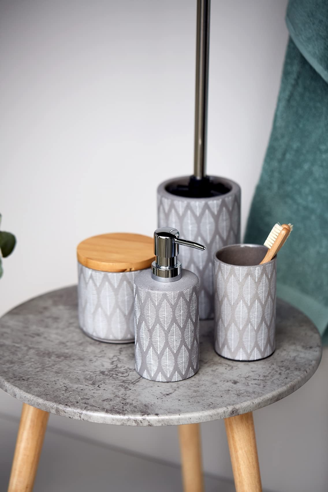 KW Luxury Ceramic/Porcelain/Stoneware Toilet Brush and Holder (Tulpian) - Image 4