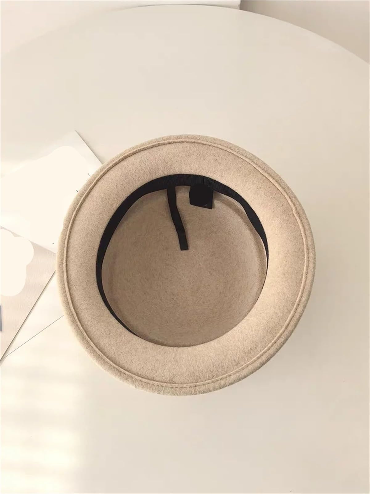 Cappello da donna in feltro di perle retrò autunno e inverno