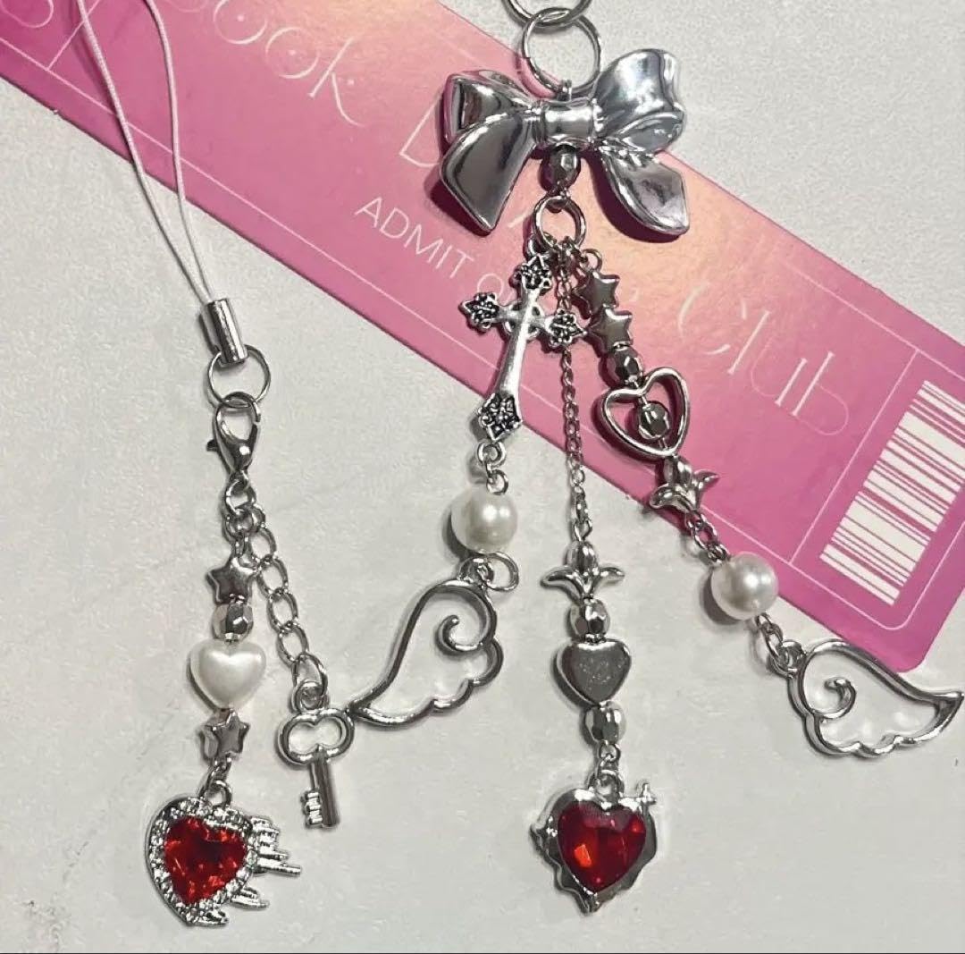 Amazon.co.jp: 229 ビーズキーホルダー 韓国 y2k コレクトブック 平成