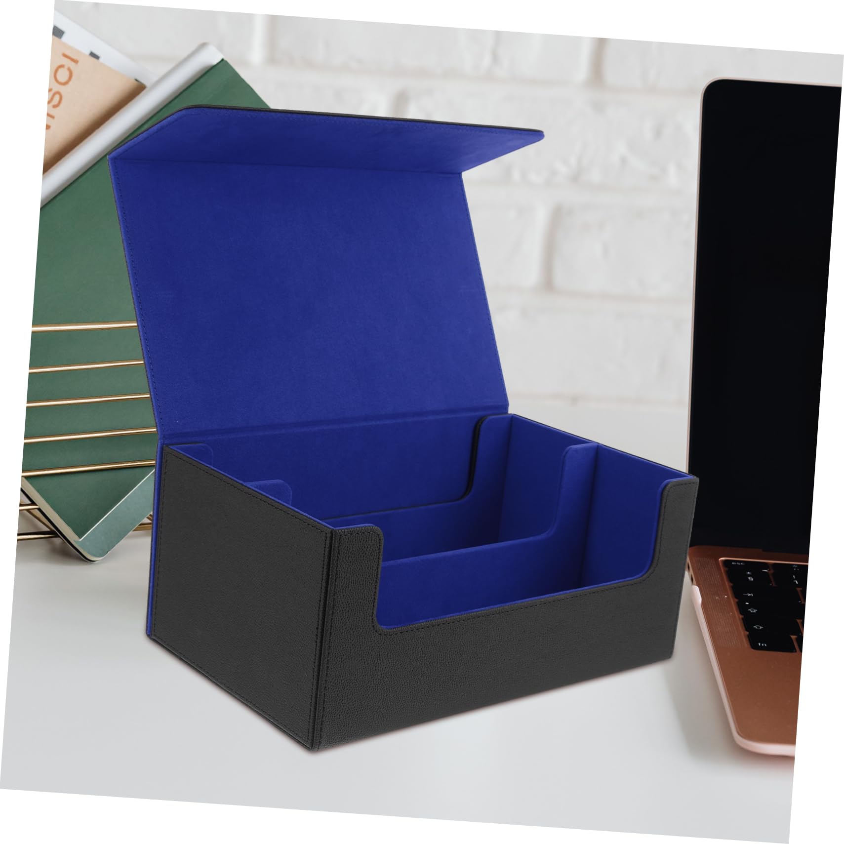 ORFOFE Magnetische Kartenaufbewahrungsbox mit Verschleißfestem Material Luxuriöse und Doppelter Reihenaufteilung aus Blauem Pu Leder für Sammelkarten im Spielzimmer
