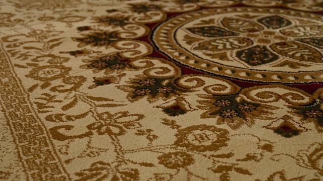 Alfombra ovalada roja 5'3" x 7'3" para interiores miniatura 7