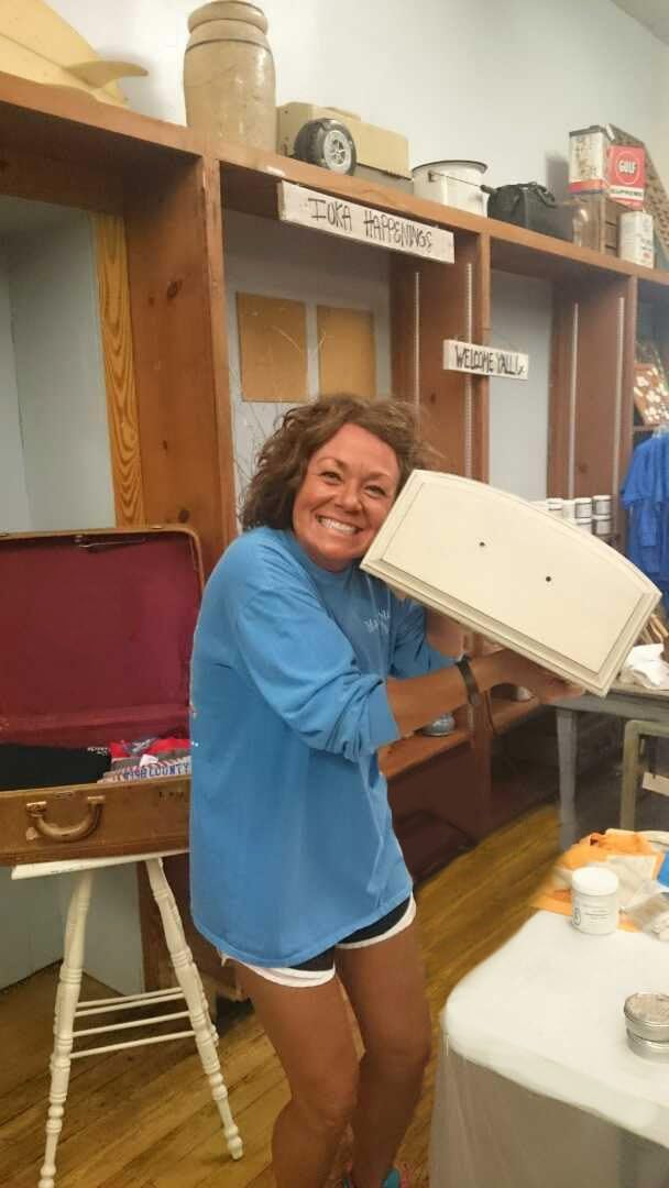 Clear Soft Finishing Wax to Seal and Protect Chalky Finish and Milk Painted Furniture. Eco- Friendly Beeswax Blend Will Not Yellow, No Harmful Fumes! Skin Safe, Matte Finish : Arts, Crafts & Sewing