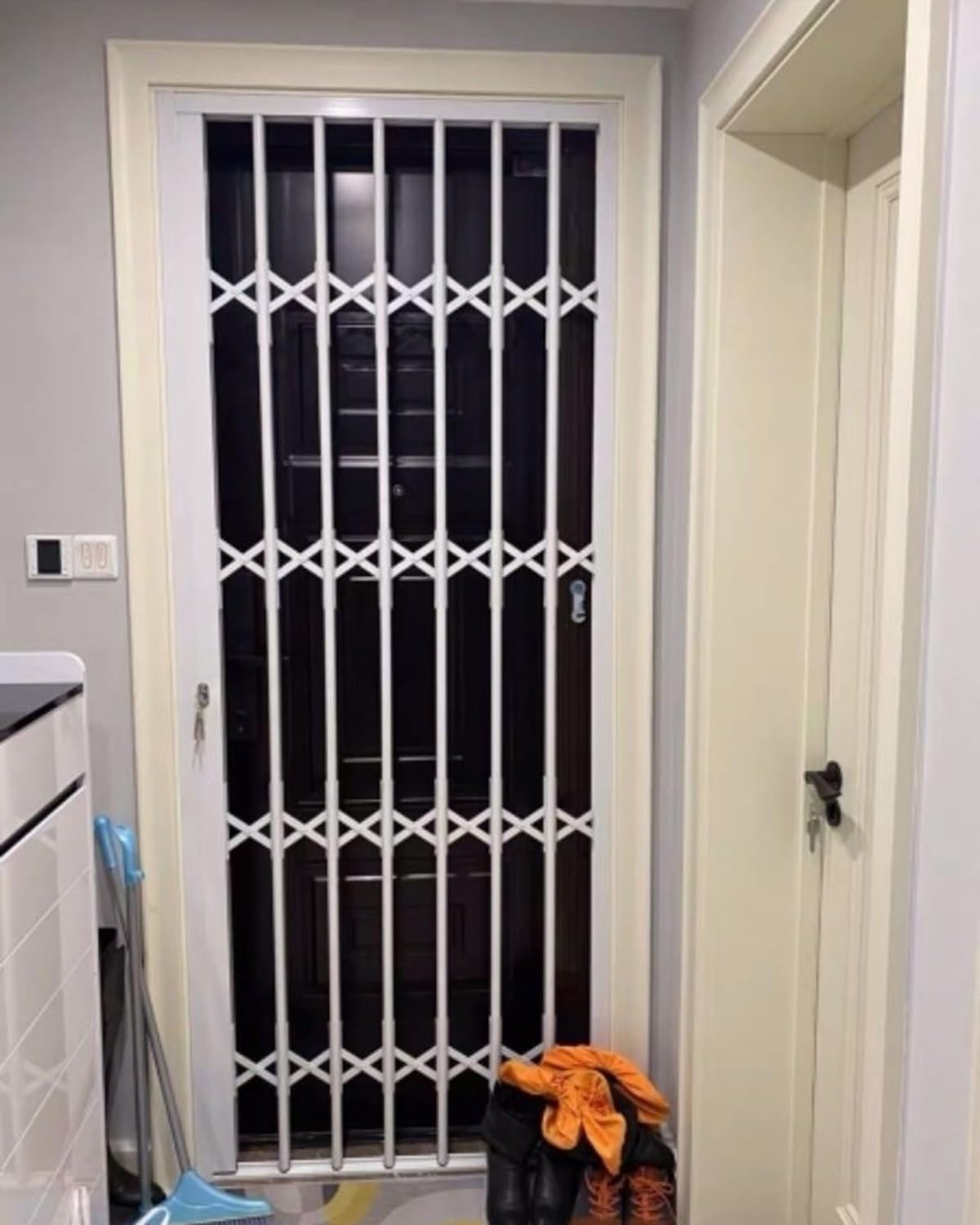 Garde Corps Fenetre Grilles Anti-effraction pour Portes-fenêtres Coulissantes en Verre et Portes D'entrée, Grille de Sécurité Extensible avec Clé, 60, 70, 80, 90, 100, 120, 200, 210, 230 cm(50x95cm/19