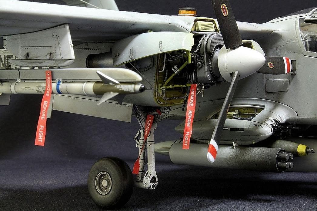 Amazon | キティホークモデル(Kitty Hawk Model) 1/32 OV-10D ブロンコ
