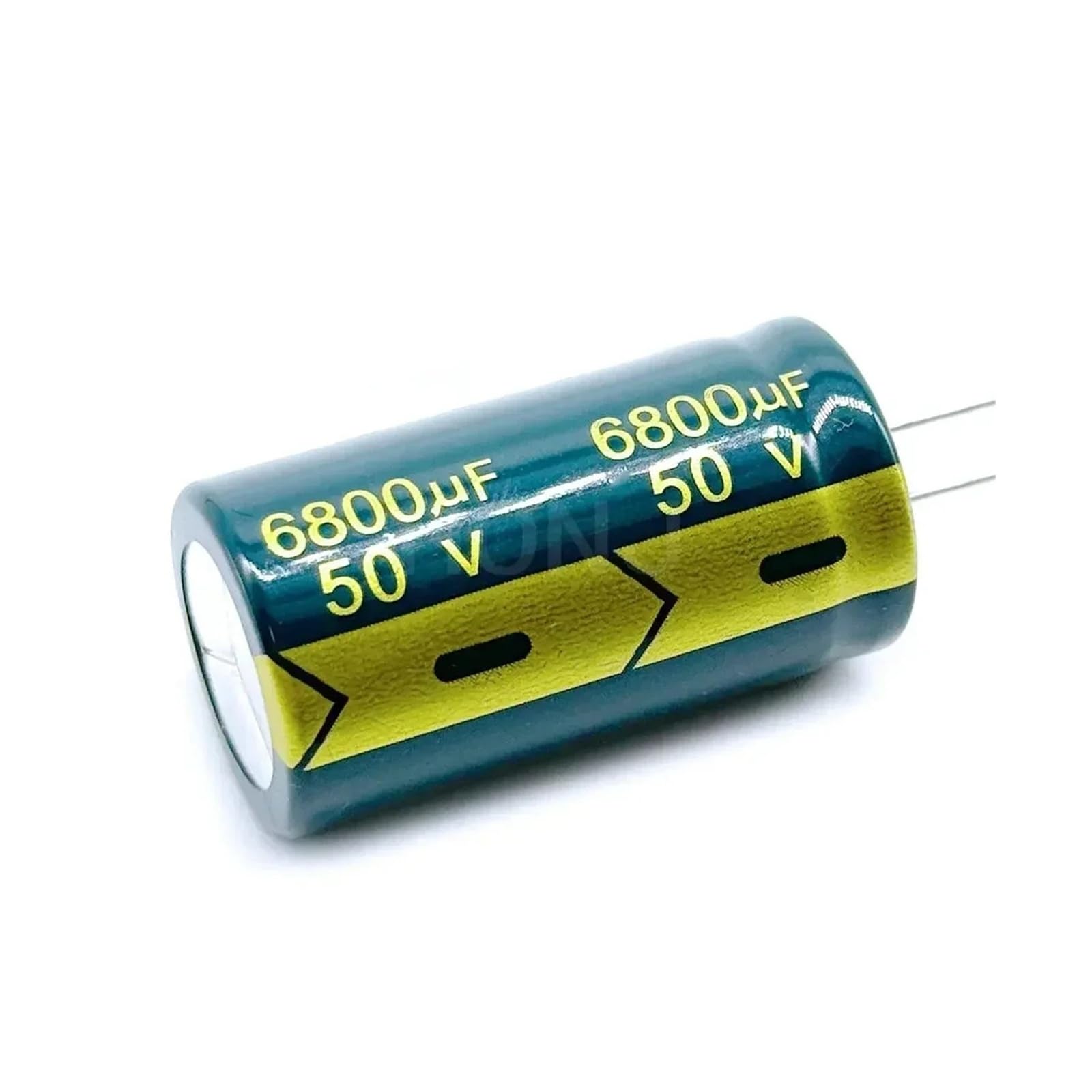 Condensateur 6800uF 50V radial contre les baisses de tension de carte