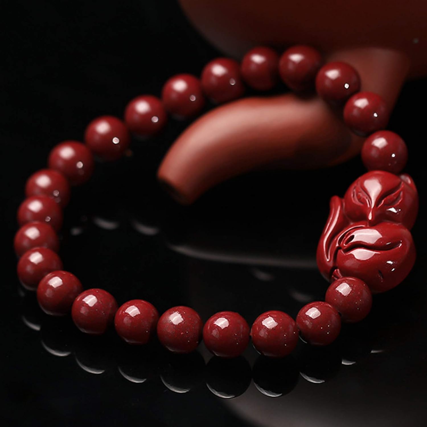 Feng Shui Bracelet,Feng Shui Wealth Bracelet for Women Cinnabar Fox Bracelet Stretchy Bangle Hand Carved Bead Talisman for Prosperity Money Good Luck(8MM)