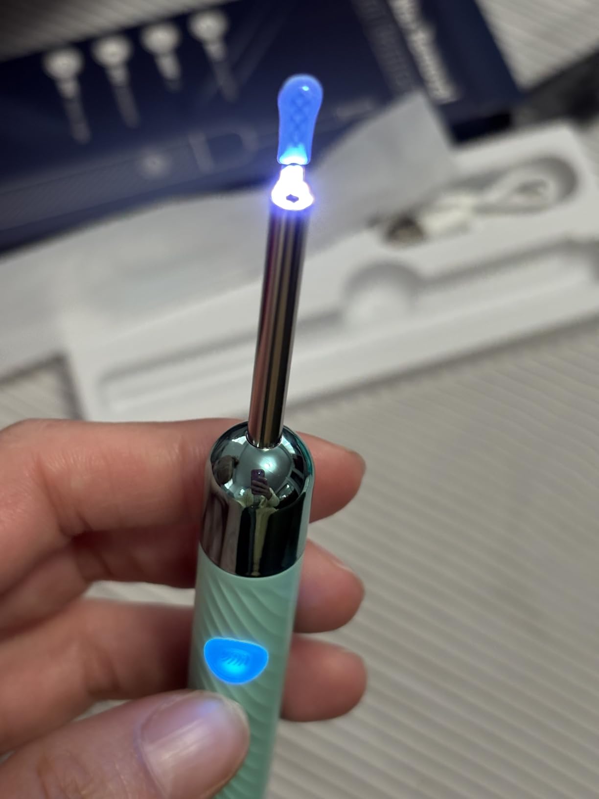 Die Batterie hält recht lange.