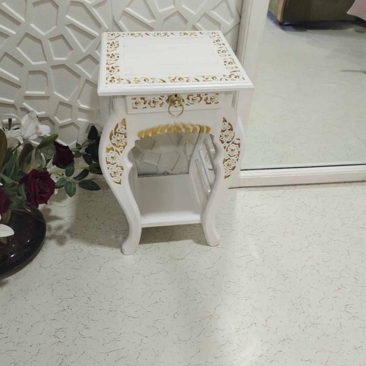 Wooden Bedside Table with Drawer, White & Gold Hand-Carved Nightstand, Solid Wood End Table with Storage, Bedside Cabinet for Bedroom, Living Room & Home Décor-image-44