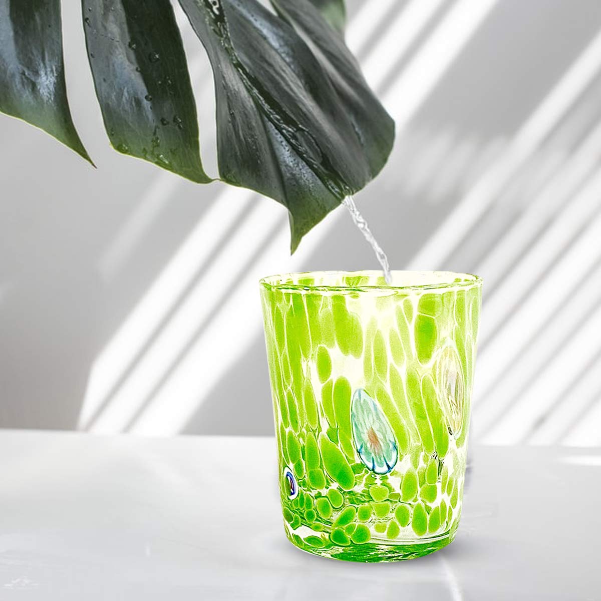 Gocce di Murano Un vaso de lluvia arco iris de cristal de Murano soplado 300 ml hecho a mano colorido paquete 2 copas de agua elegante y precioso (verde, 2)