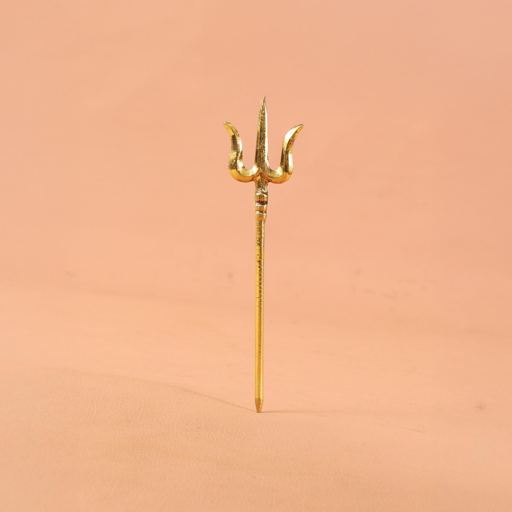 Putrika Brass Trishul for Pooja 6 Inch |Shiv Trident for Temple Décor|Pital Golden Finish Lord Shiva Trishul |Brass Trident Stick for Mandir|Hindu Religious Pooja Item (32g)-Small(Insert SOOLAM) 4