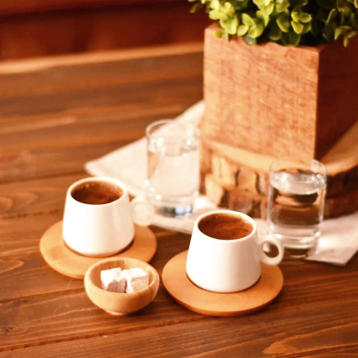 MACOSA TT10394 Espressotassen modern 2er Set Keramik Bambus-Untersetzer  Keramiktassen Mokka-Tassen Espresso Holzuntersetzer Tassenset Untertassen :  Amazon.de: Kche, Haushalt & Wohnen