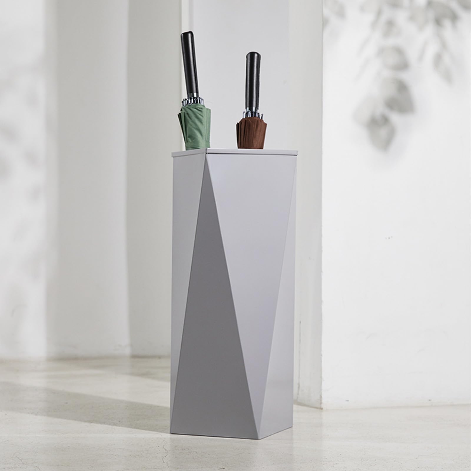 GHHVFEC Metal Umbrella Stand with Large Capacity and Easy Draining Rectangular Organizer for Entryway Modern Design