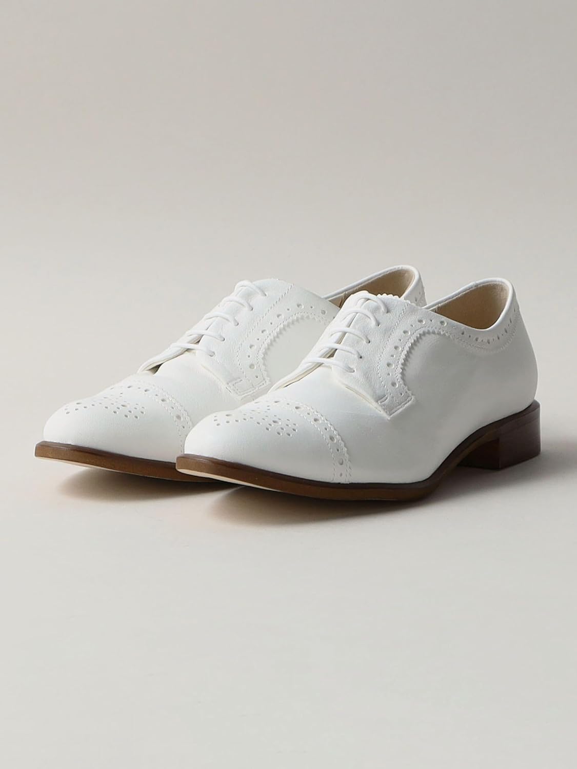 ODTTE É ODILE フラットシューズ　　　　 ✴︎試着一度だけの美品✴︎ ODETTE E ODILE パンプス ソフトVカット フラット15