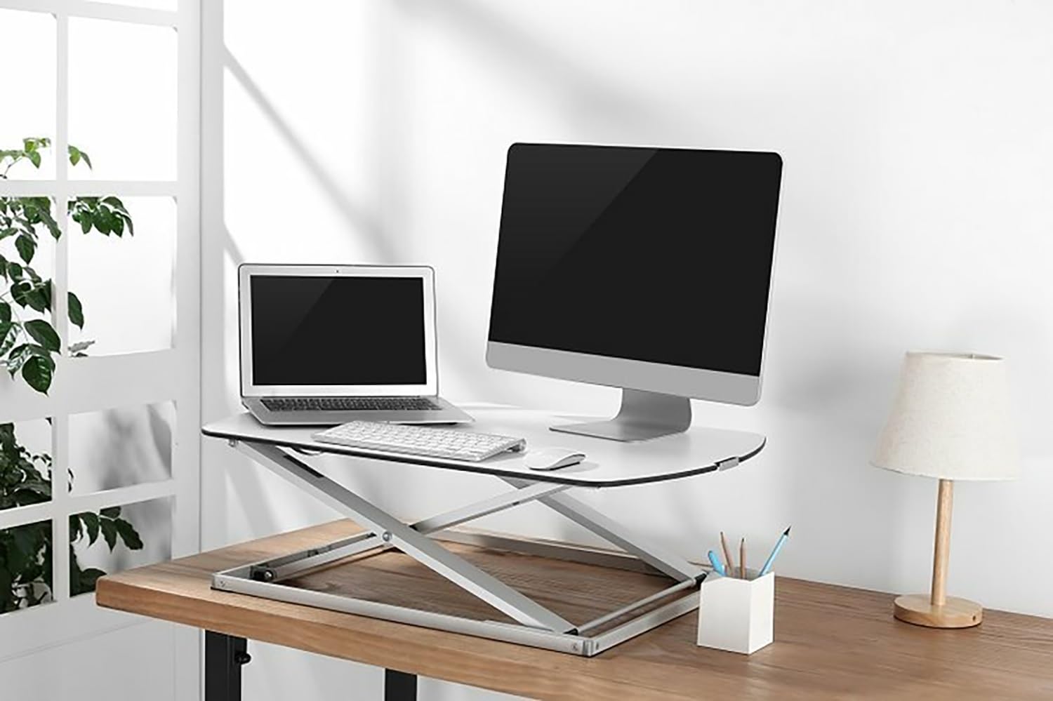 Ultra Slim Large - Schreibtisch Erhöhung - Höhenverstellbarer Schreibtischaufsatz - Höhe 3,5-36,8 cm - Breite 54 x 79 cm - Klemmfeder Bedienung - Weiß