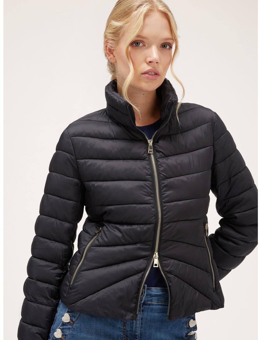 Motivi: Giacca Imbottita Light Weight. Stagione Autunno Inverno 2024