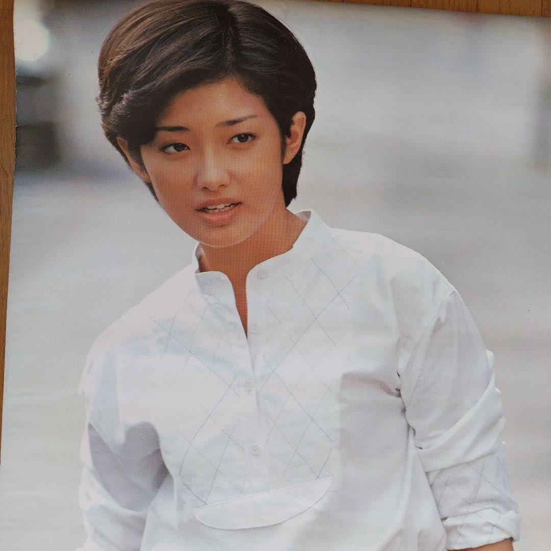 Amazon.co.jp: 山口百恵さん ポスター A1サイズ 59.4✕84.1 やや難あり