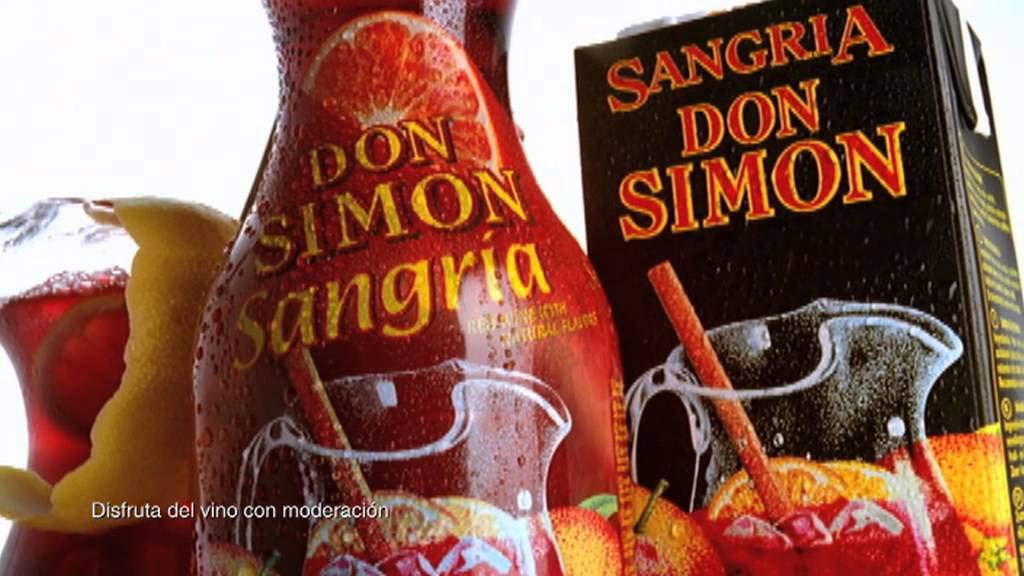 DON SIMON Sangria - Packung mit 6 Flaschen spanischen authentischen Sangria (1,5L * 6) enthält Sulphite