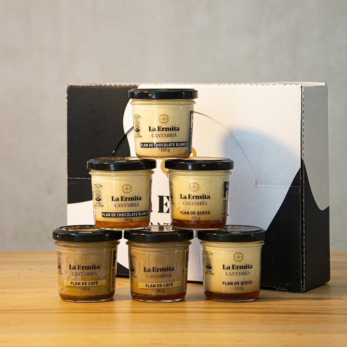 LA ERMITA Flan de Chocolate Blanco, Postre Lácteo Artesanal con Leche, Queso y Cobertura de Chocolate Blanco, Sin Gluten, 110 g (Pack 6 unidades)
