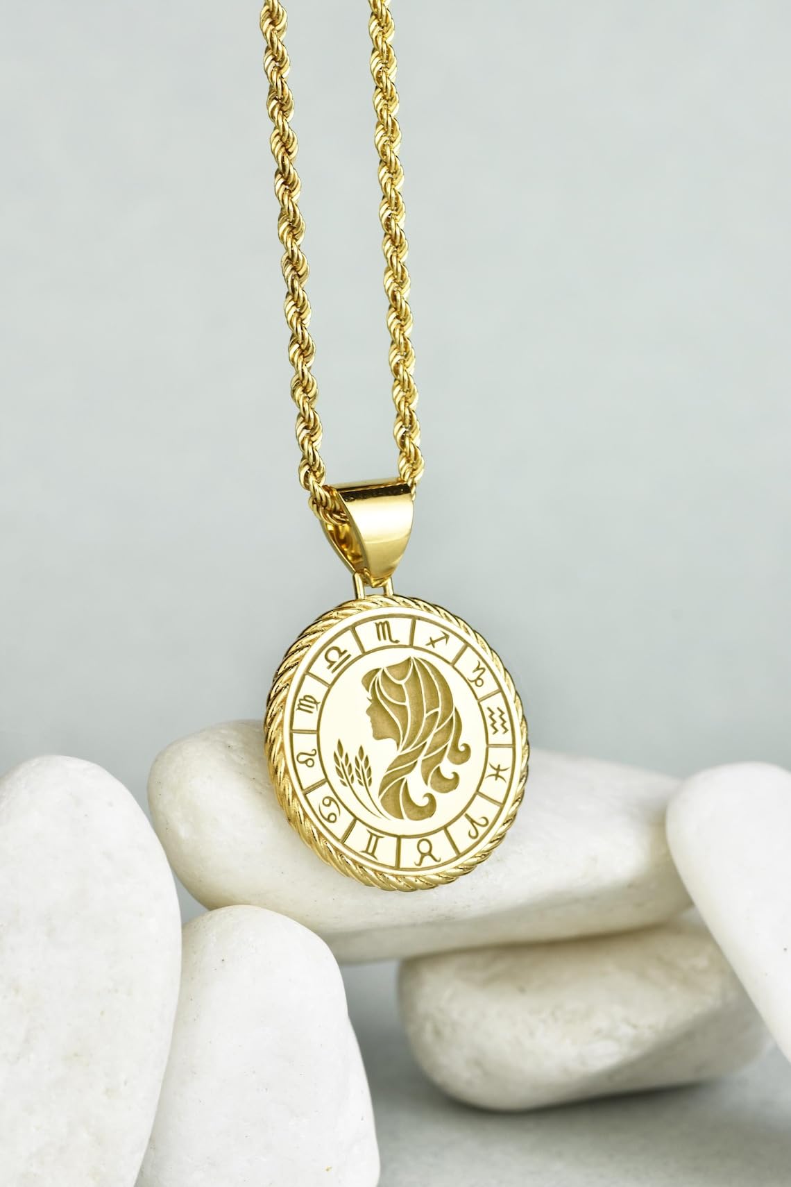 LKBEADS 925 Sterling Silber Luxus Anhänger 26mm, Ohne Kette, Jungfrau Seil, Das Jungfrau Sternzeichen Charm, September Horoskop Medaille, Sternzeichen Schmuck, Geburtstag, Medaillon, vergoldet,