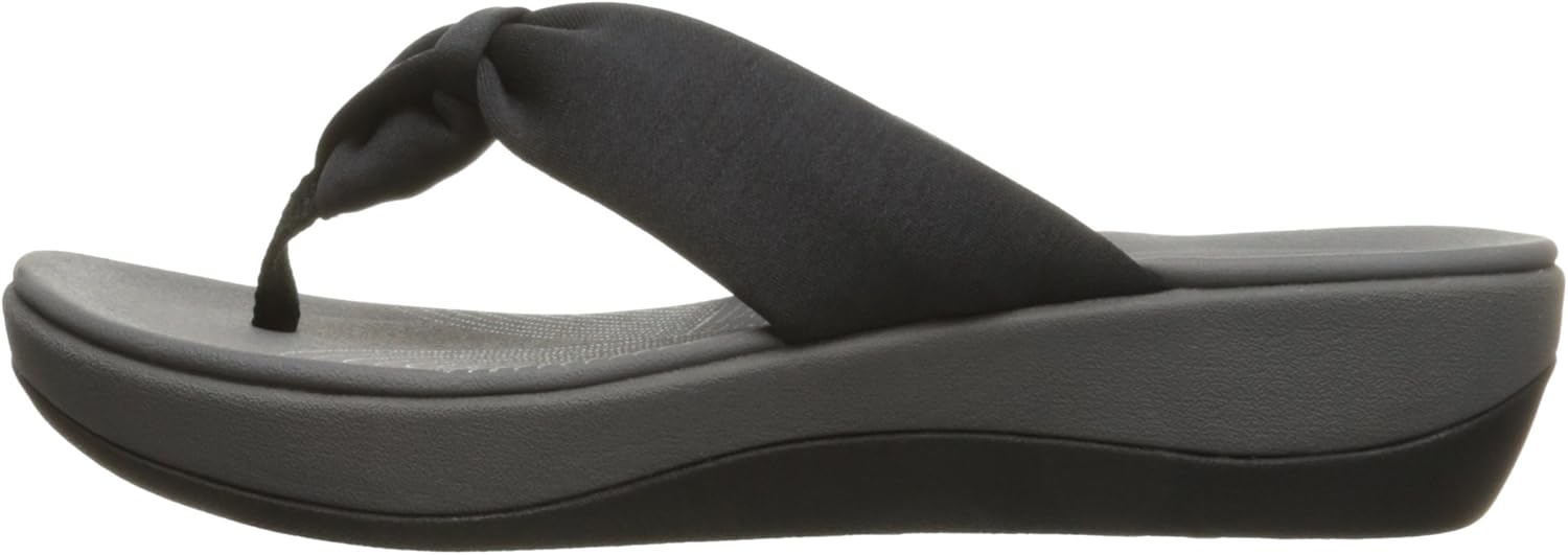 Clarks womens Arla Glison 9 Black Fabric