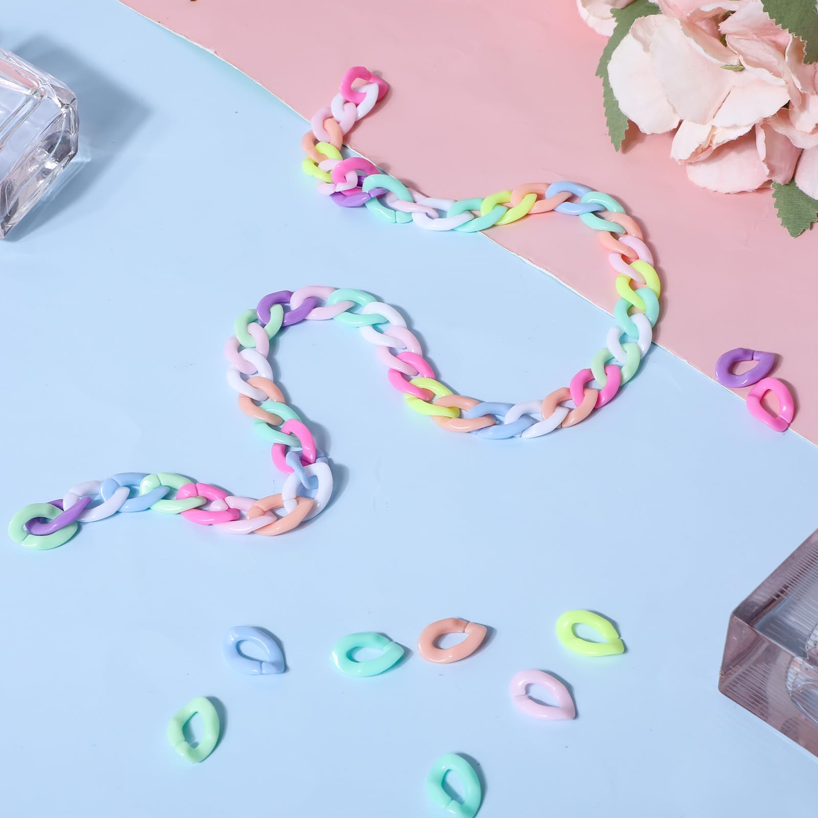 50 stuks acryl verbindingsringen, plastic kleurrijke frosted quick link connectoren ovale kleine acryl ketting verbindingsringen voor sieraden DIY ambachtelijke maken(Effen gemengde kleur