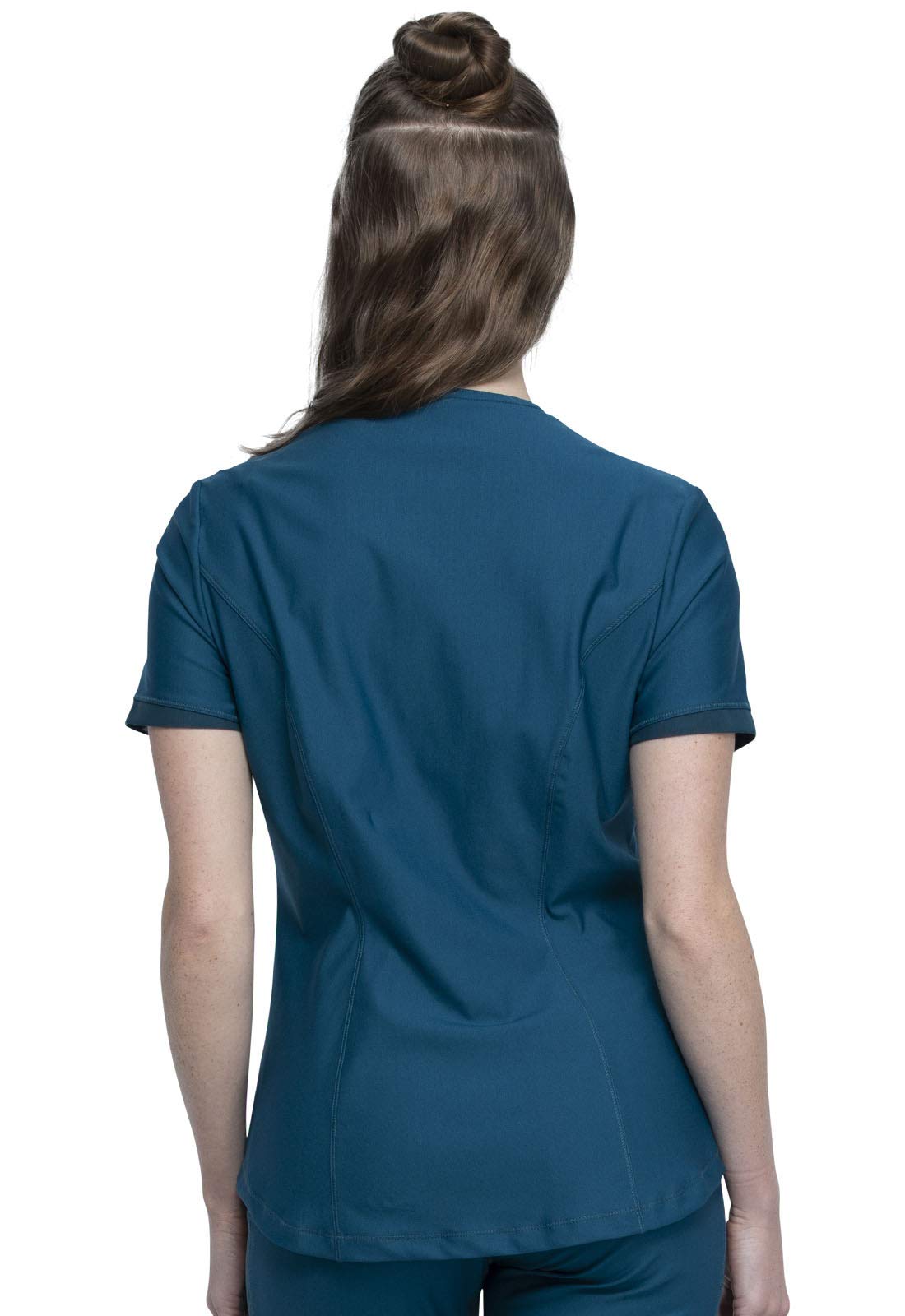 Cherokee CK840 - Conjunto de ropa quirúrgica para mujer, 7 bolsillos, cuello en V, dobladillo curvado CK840 y pantalón de pierna cónica de tiro medio con cordón CK095, azul caribeño, camiseta 2XL /