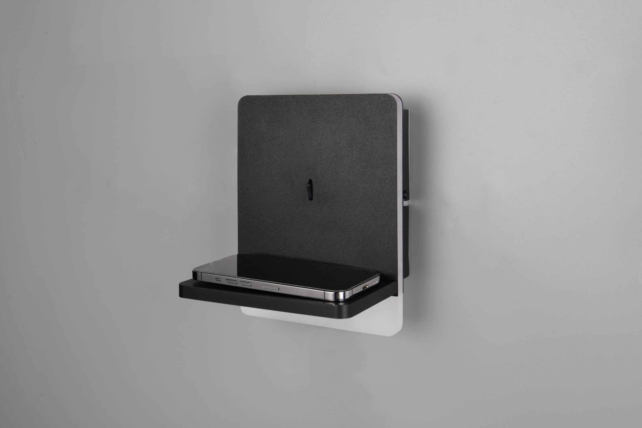 Trio Leuchten LED Wandleuchte Fairfield 248670132, Metall Schwarz matt, 9 Watt LED, induktives Ladefeld, USB Ladebuchse, dimmbar