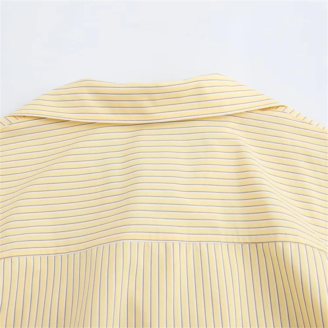 Set da donna a righe allentato - camicia e pantaloni abbinati