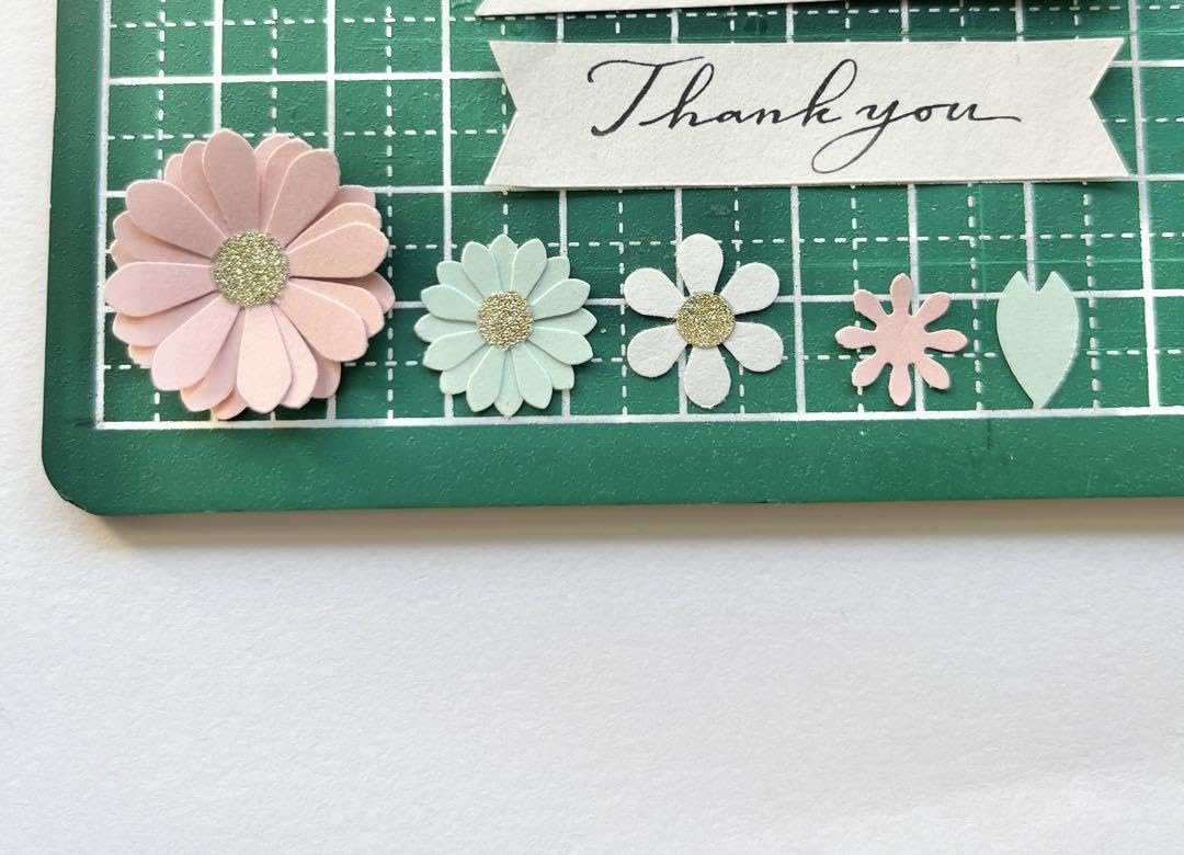 ピンク花束　ブーケ　クラフトパンチ　アルバム素材　寄せ書き　色紙退職卒業 ブルーイエローA ペーパーフラワークラフトパンチ 色紙アルバム