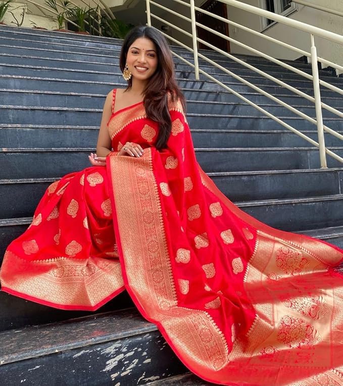 Traditional Indian Silk Saree Heritage Pallu and Floral Border Design