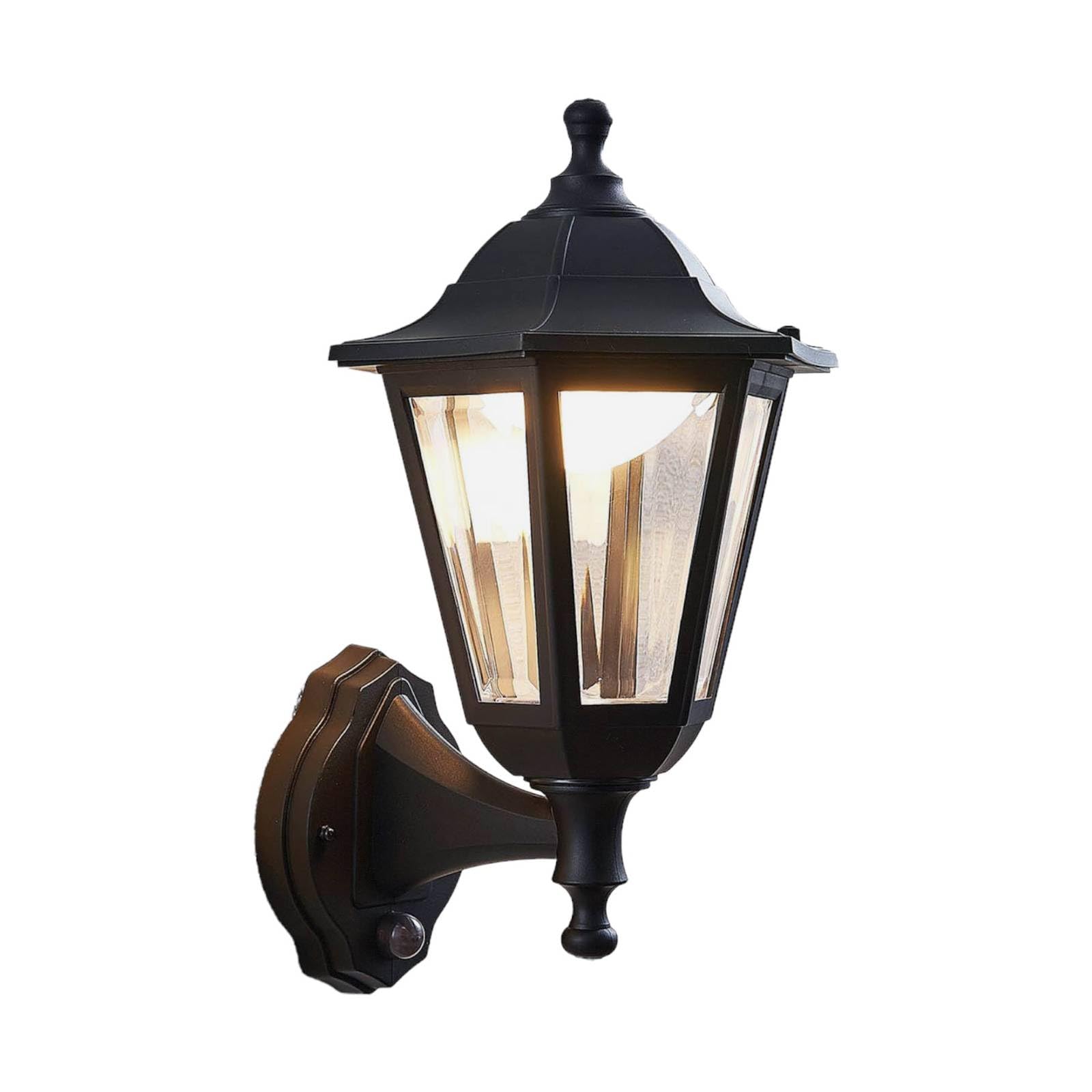 Lindby Black (Ral 9005), Clear Outdoor Wall Light Iavo With Motion Detector (Antique, Vintage) In Black (1 Light Source,) From Wall Lamp For Exterior/Interior Walls House Terrace Und Balcony