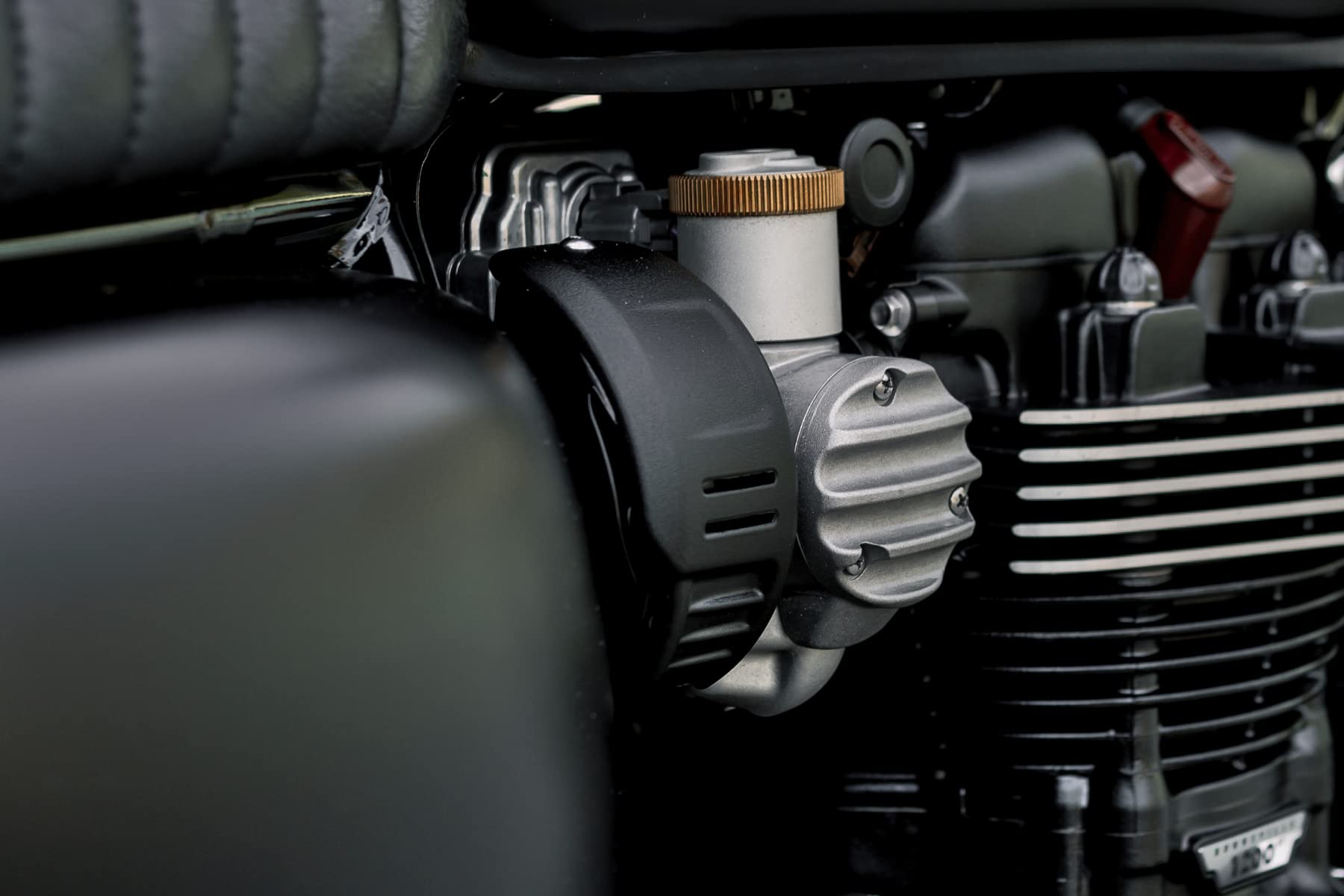 Amazon.co.jp: モートーン(Motone) インテークカバー ボンネビル T120