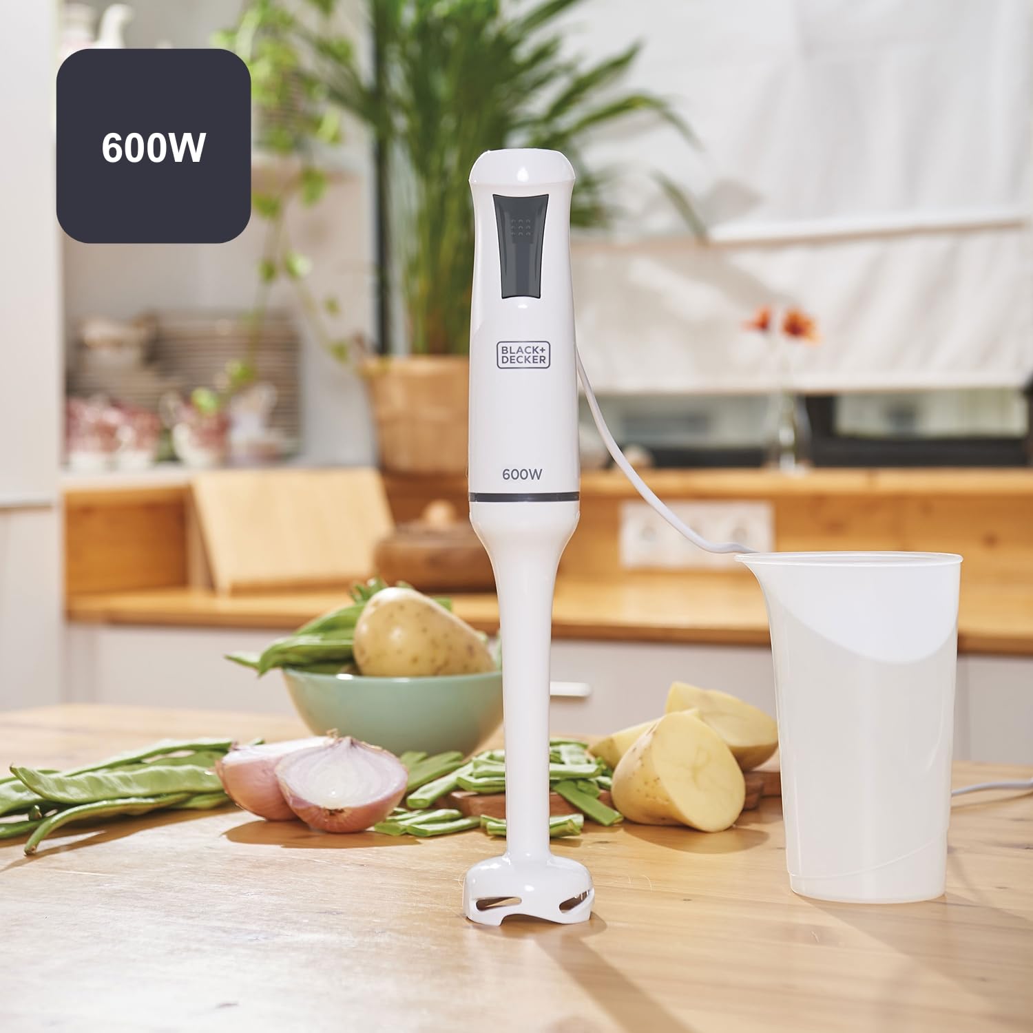 Black+Decker BXHB500E mikser ręczny 600 W, kompaktowa i ergonomiczna konstrukcja, zdejmowana podstawka z tworzywa sztucznego, odporna na zachlapanie, w zestawie miarka, tworzywo sztuczne, biały