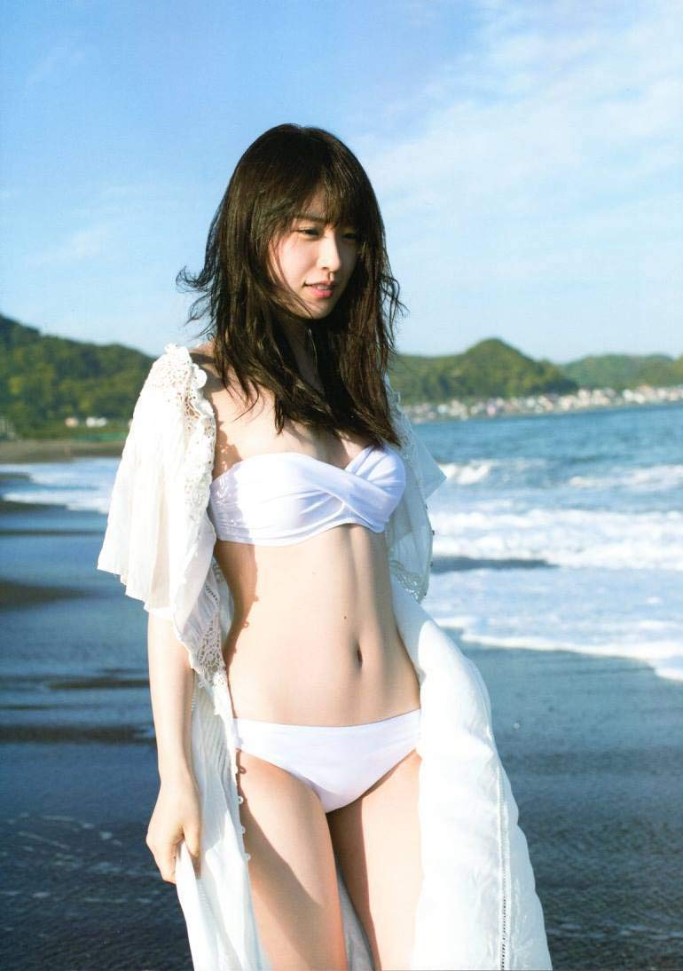Amazon.co.jp: 高山一実 乃木坂46 Lサイズ写真10枚 : おもちゃ
