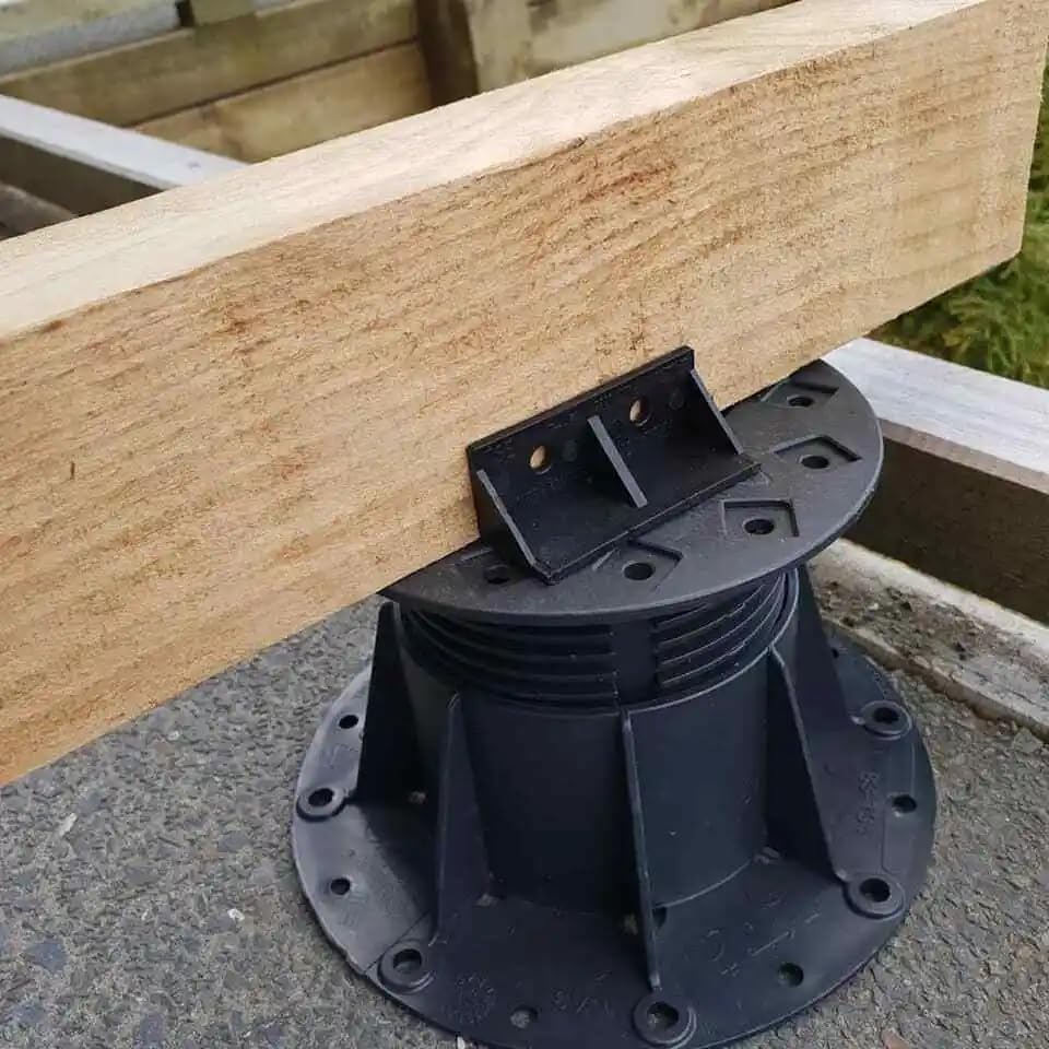 Heavy Duty Adjustable Decking Pedestal for Composite and Timber Joists, Pack of 10 (36mm to 51mm height)