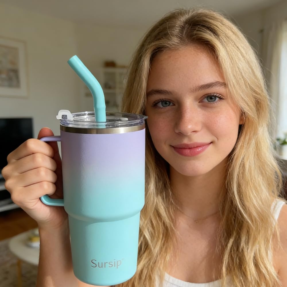 Sursip Isolierter Becher mit Griff, doppelwandiger Vakuum-Edelstahlbecher mit Strohhalm und 2 Deckeln, für kalte/heiße Getränke, Kaffee-Reisebecher für Auto/Zuhause/Büro/Party/Camping (2 Stück)