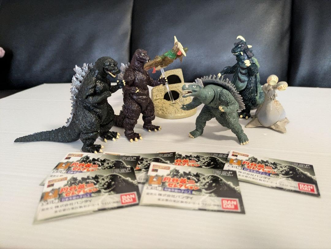 Yahoo!オークション -「円谷英二セレクション」の落札相場・落札価格