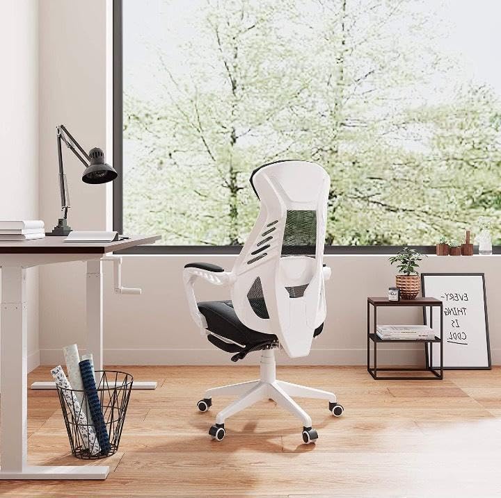 ラグジュアリーで最上級の座り心地無段階リクライニングOKオフィス